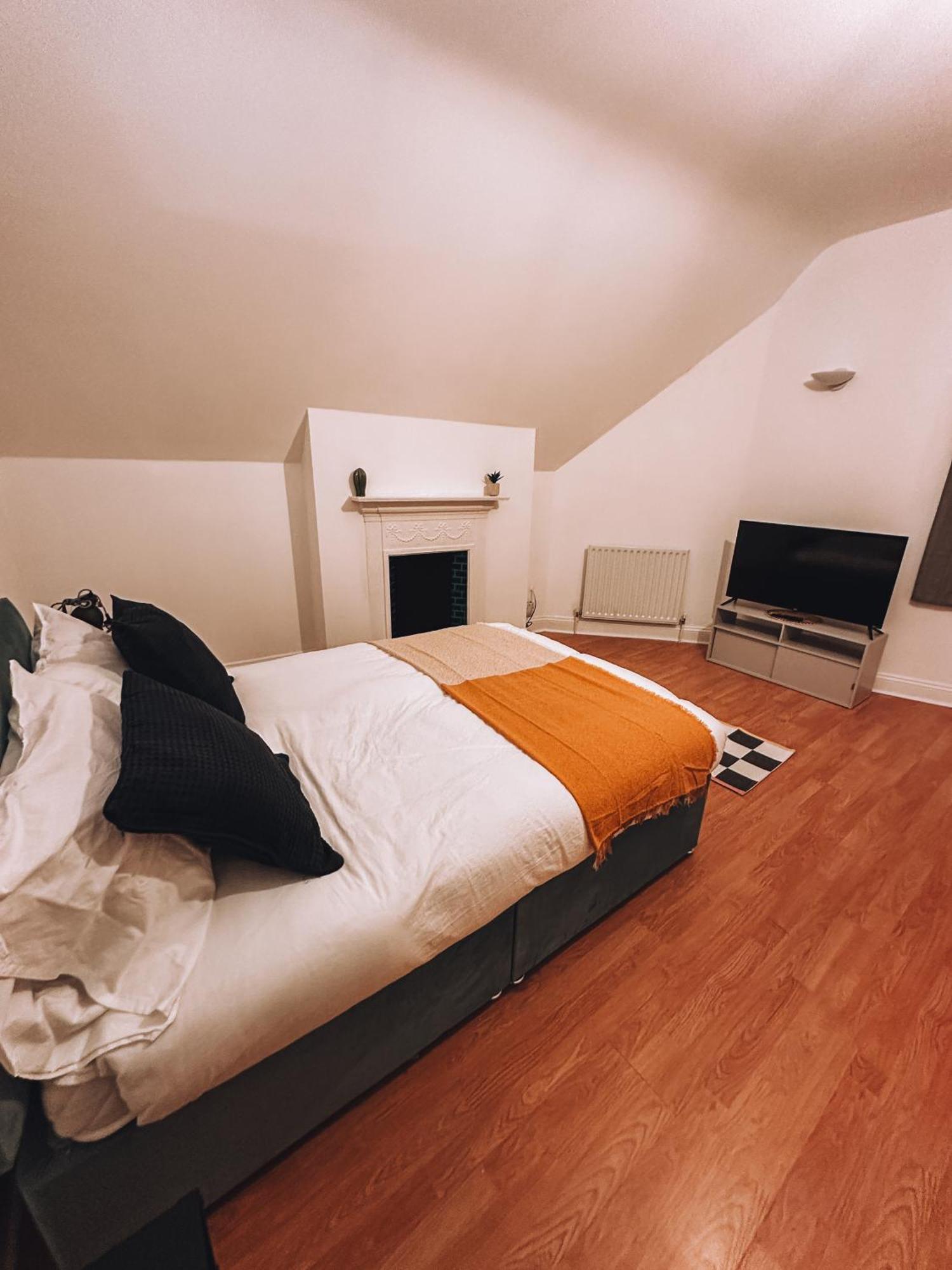 Spacious 3 Rooms In Tooting Londres Exterior foto
